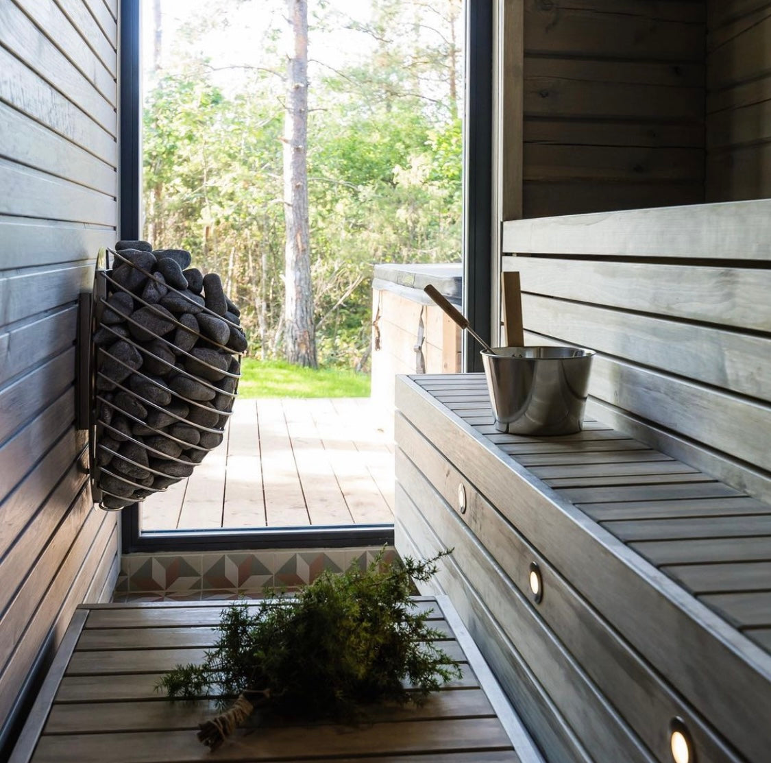 HUUM Drop Series 4.5kW Sauna Heater Package