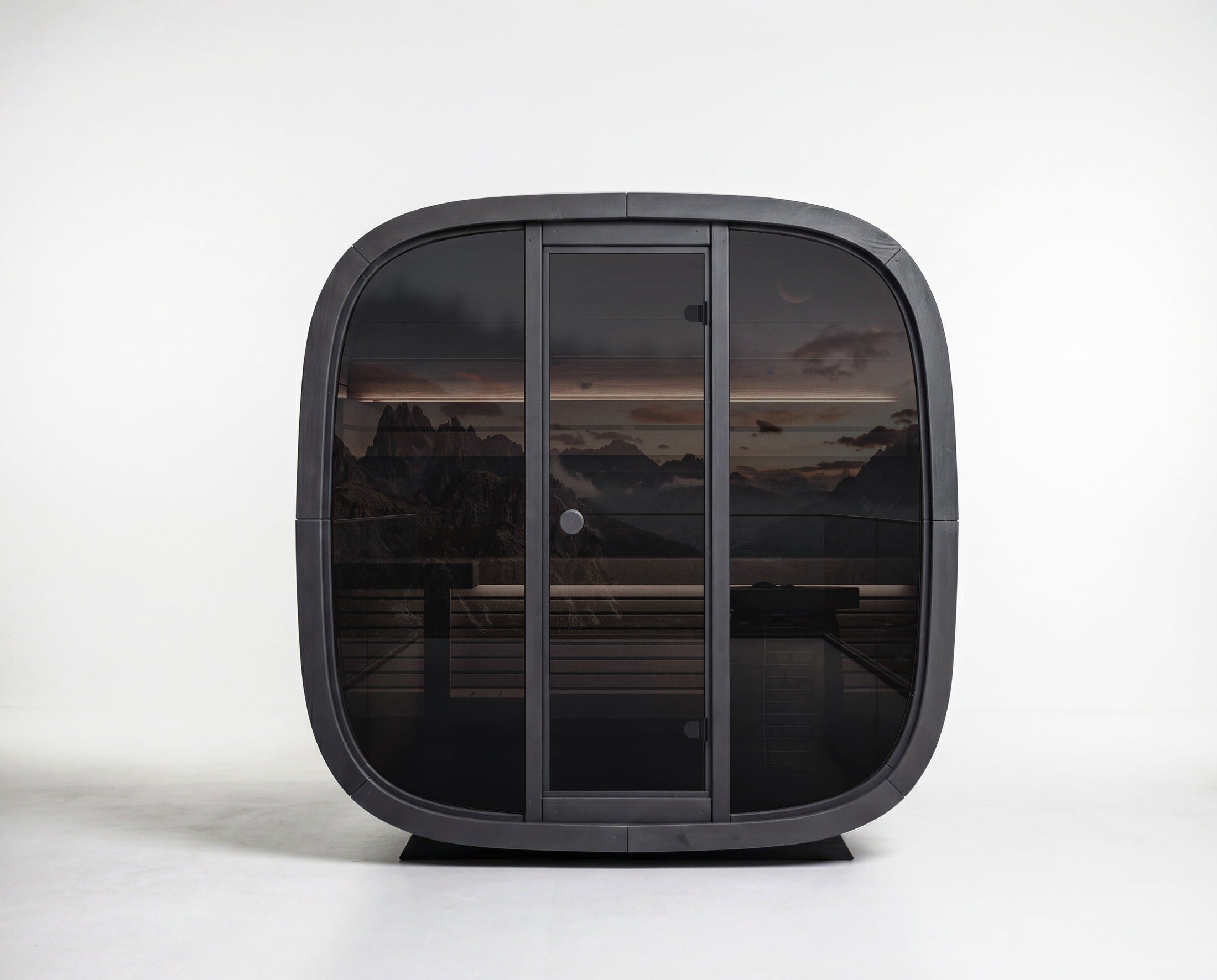 Leil Black Cube Classic 4 Person Outdoor Sauna Kit