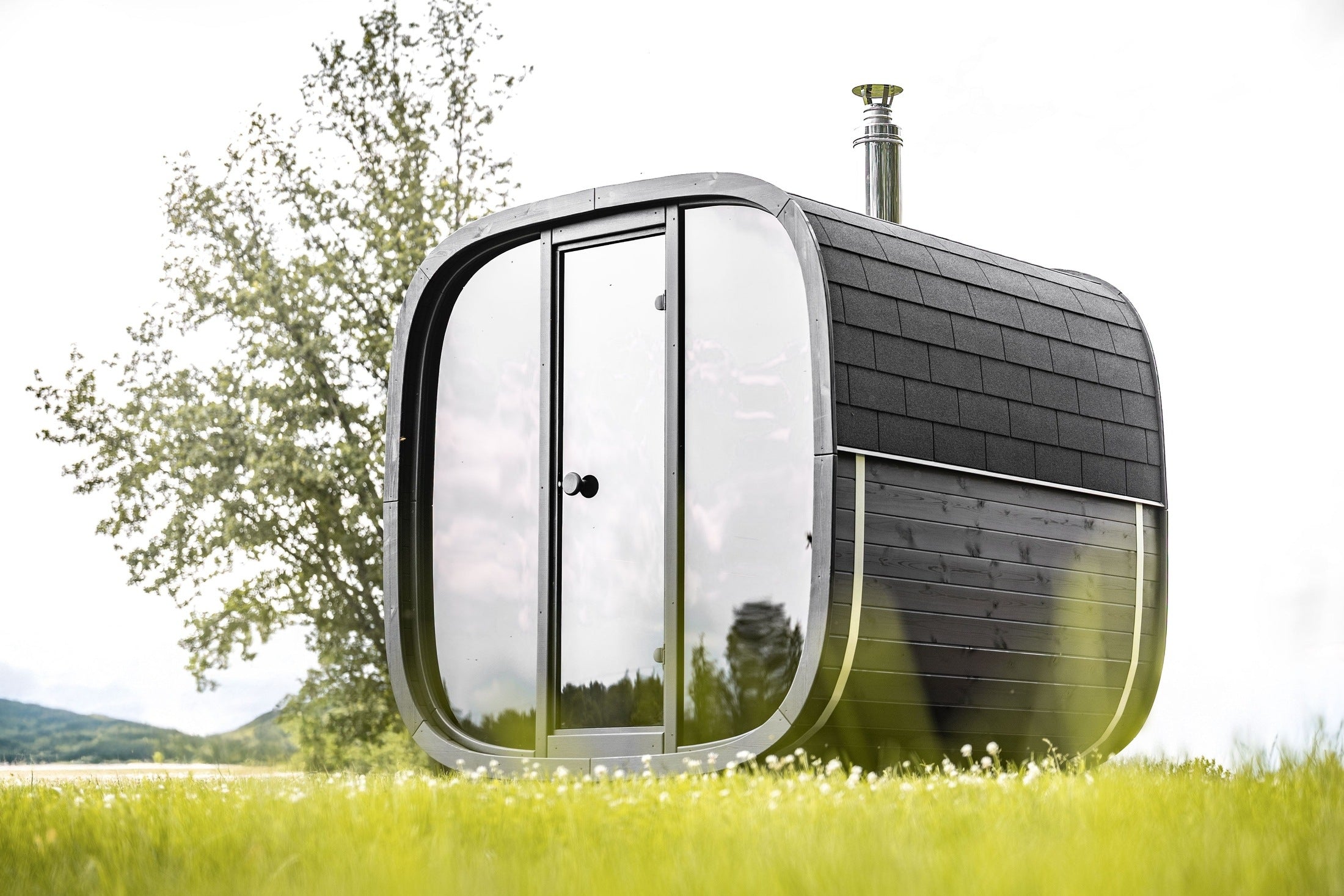 Leil Black Cube Comfort 6 Person Outdoor Sauna Kit