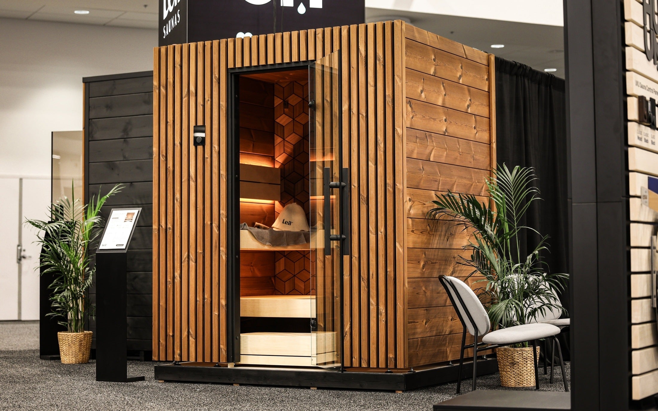 Leil Como 4-180 4 Person Indoor Sauna Kit