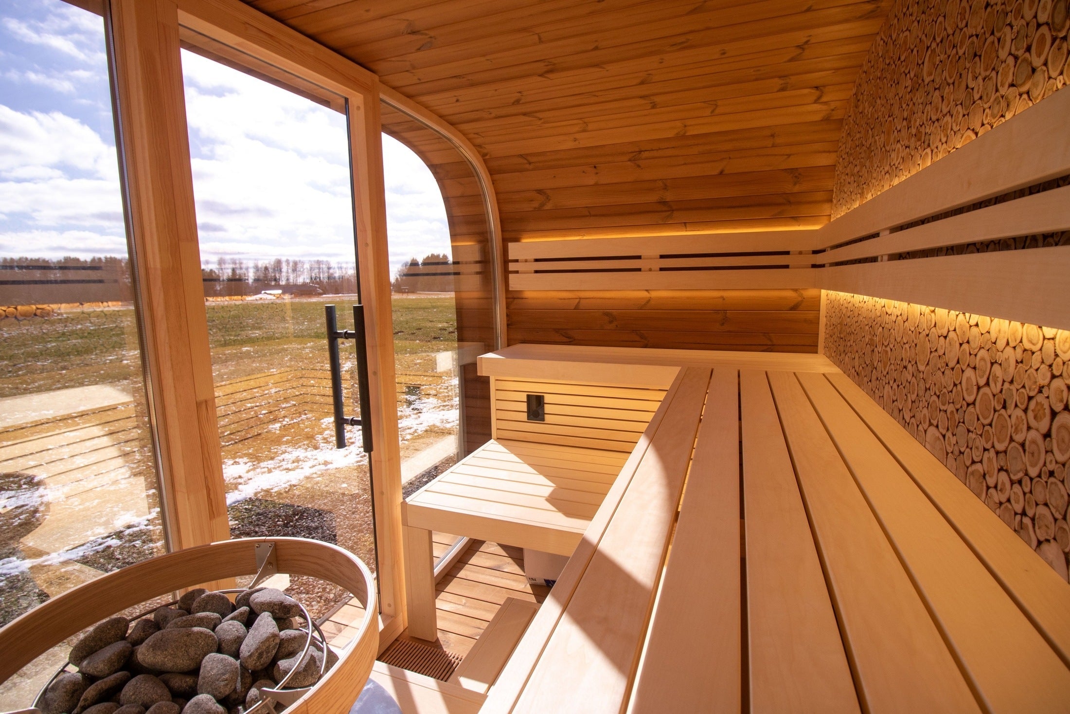 Leil Round Cube Relax Outdoor Sauna 6 Person